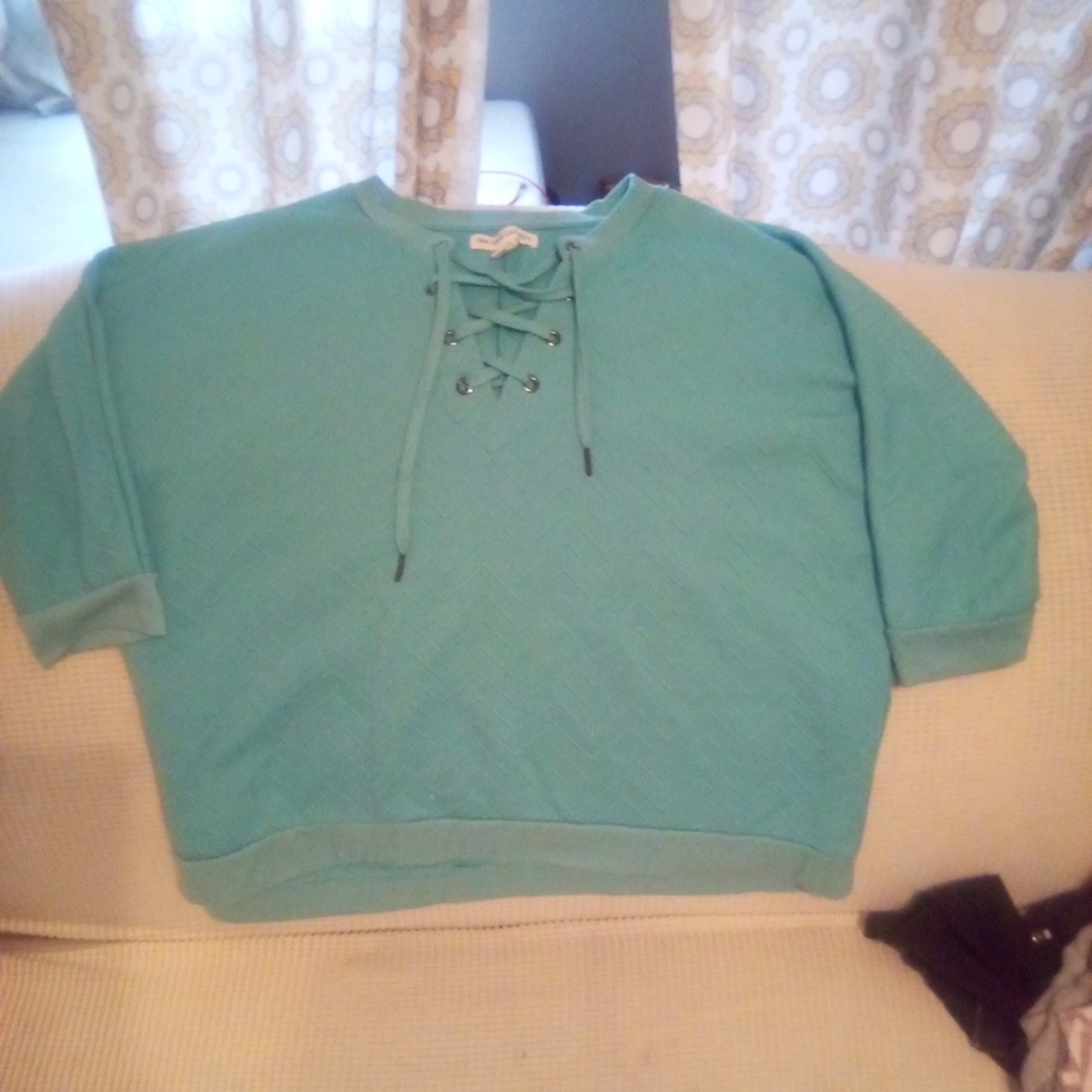 Woman's sweatshirt